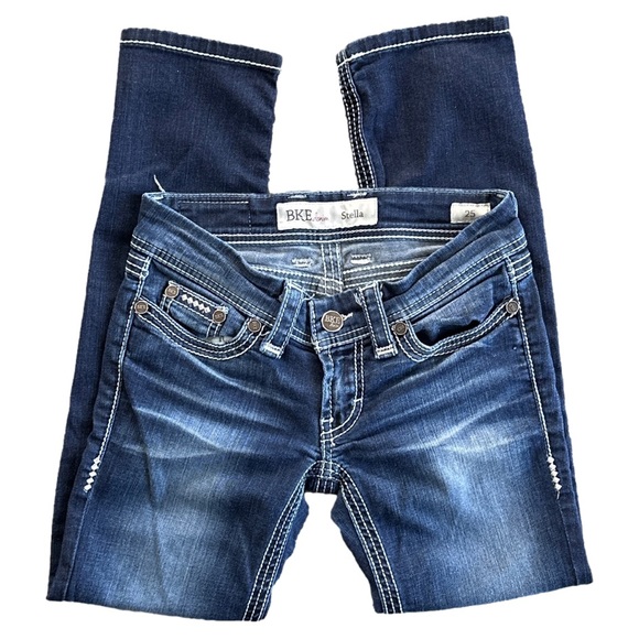 BKE Denim - BKE DENIM Women's Low-Rise 'Stella' Cropped Straight Leg Jeans - Size 25